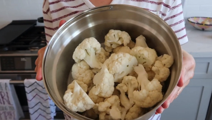 cauliflower in bowl