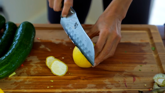 chopping lemon